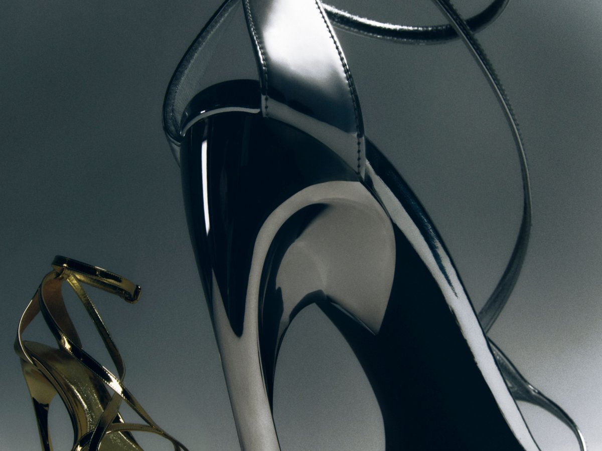 Elegance Redefined: The McQueen Armadillo Sandal Takes Center Stage in the Pre SS24&nbsp;Collection